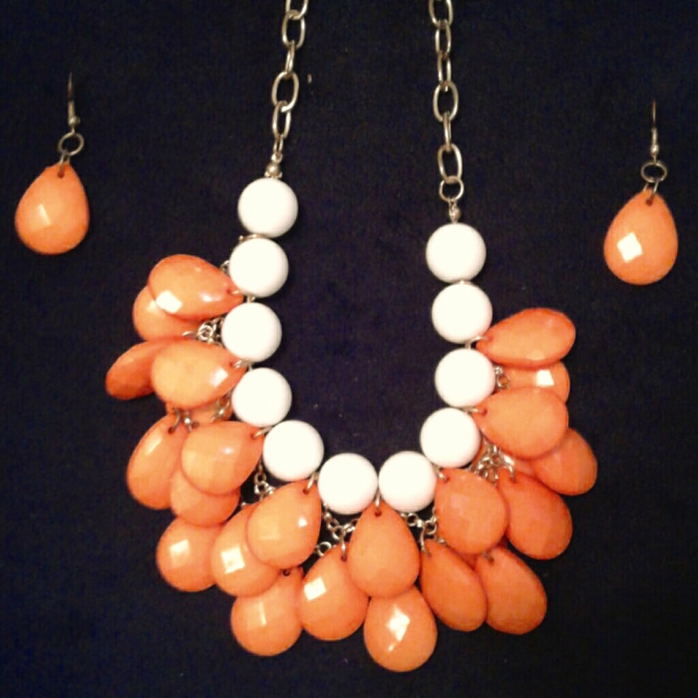Teardrop cluster
